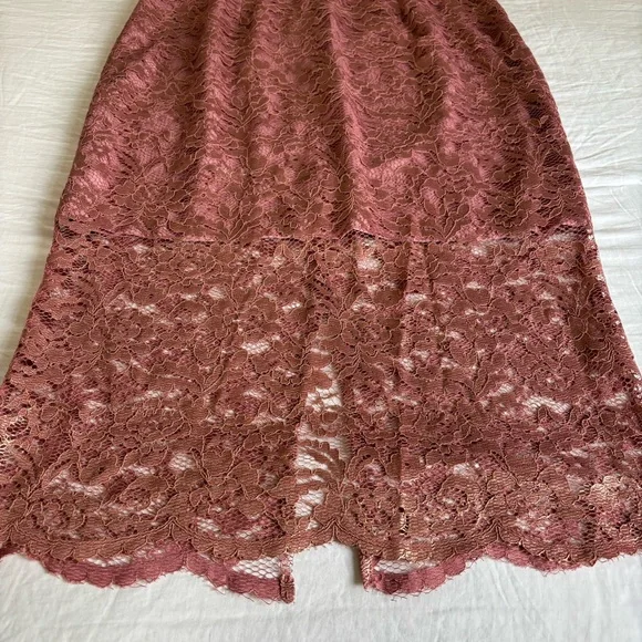 Dress the Population Mauve Gold Lace Leilani Illusion Hem Midi Dress • Size XL - Picture 12 of 16